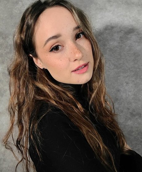 AmyKay ASMR photo 17