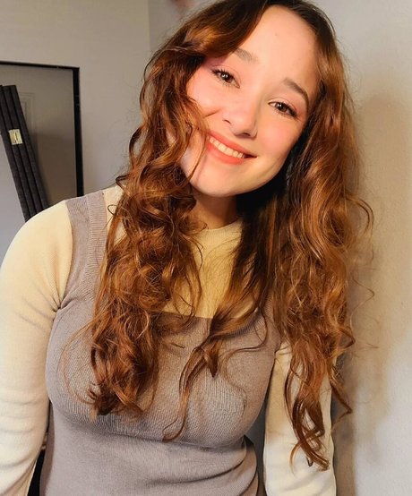 AmyKay ASMR photo 30