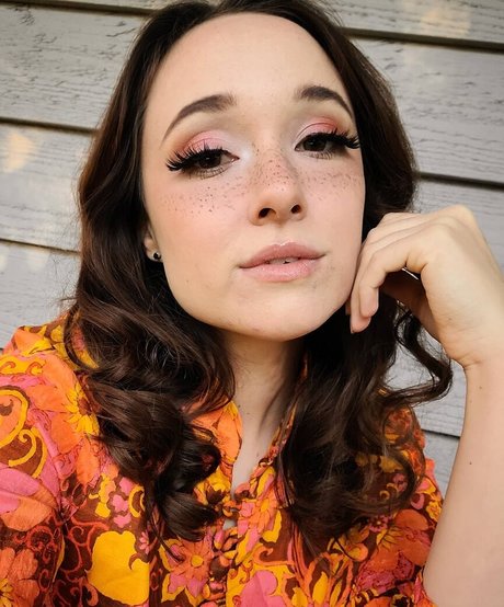 AmyKay ASMR photo 32