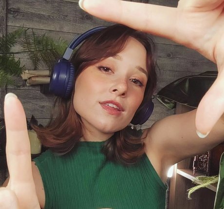 AmyKay ASMR photo 40