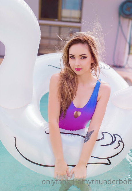 Amythunderbolt photo 74