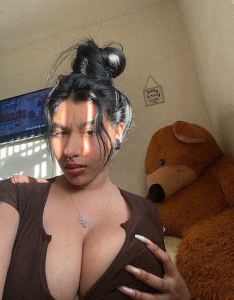 Amywinos10 photo 11