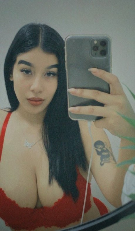Amywinos10 photo 108