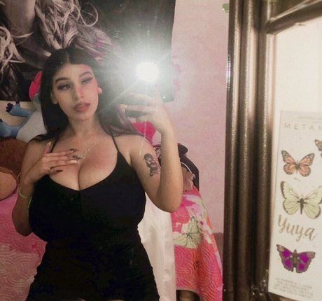 Amywinos10 photo 126