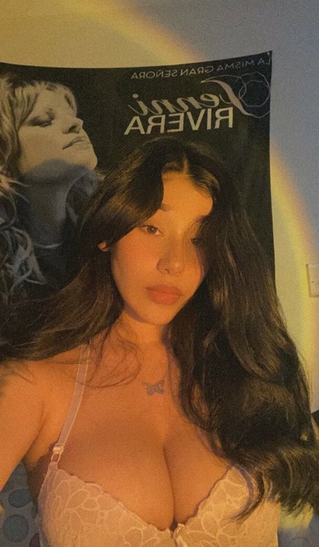 Amywinos10 photo 151