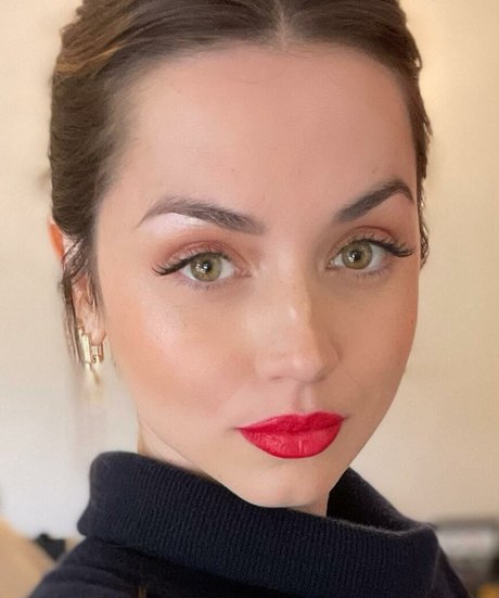 Ana De Armas photo 92