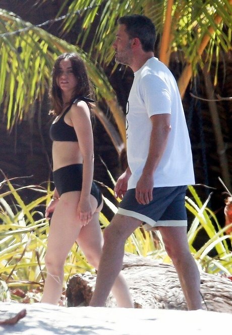 Ana De Armas photo 117
