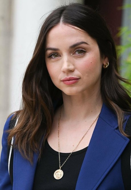 Ana De Armas photo 124