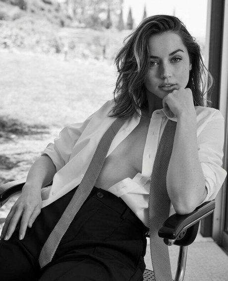 Ana De Armas photo 233
