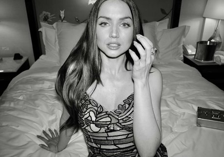 Ana De Armas photo 265