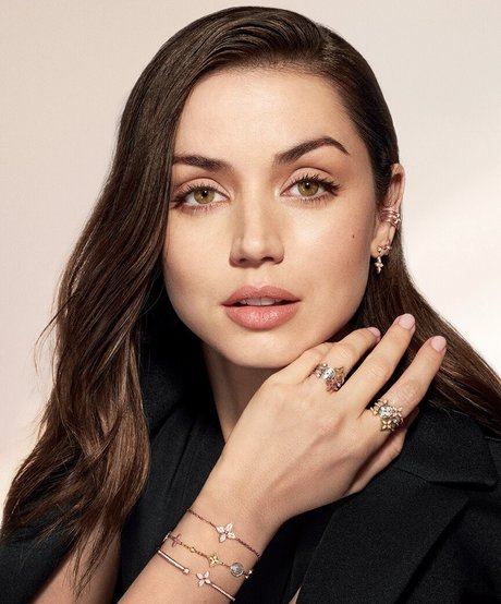 Ana De Armas photo 273