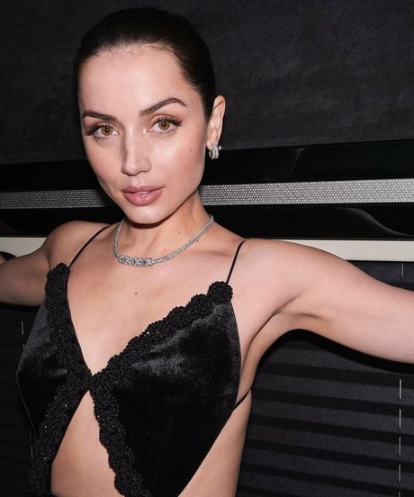 Ana De Armas photo 308