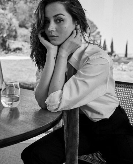 Ana De Armas photo 356