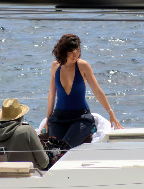 Ana De Armas photo 394