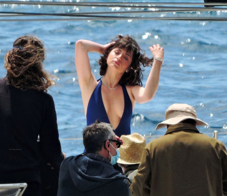 Ana De Armas photo 403