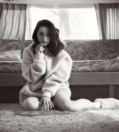 Ana De Armas photo 452