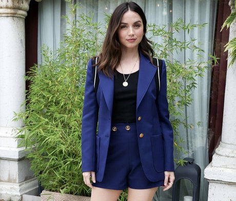 Ana De Armas photo 583