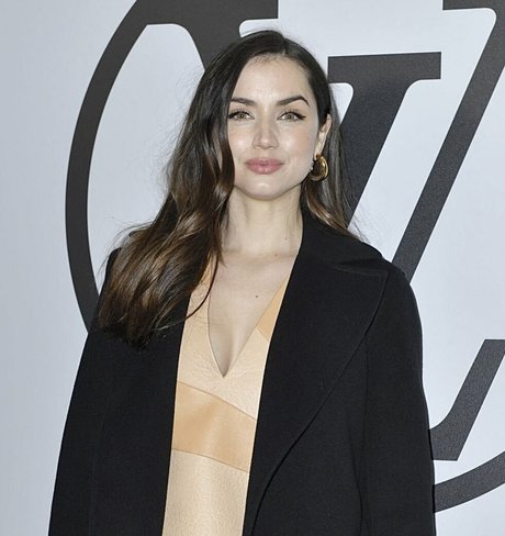 Ana De Armas photo 672