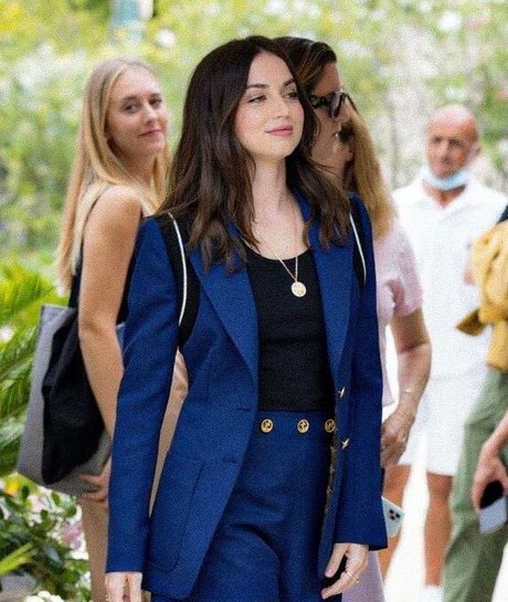 Ana De Armas photo 785