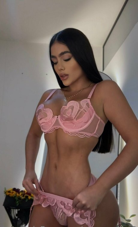 Ana Gandica photo 4