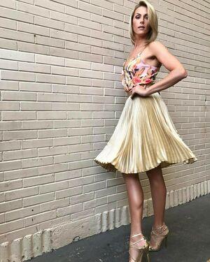 Ana Hickmann photo 2