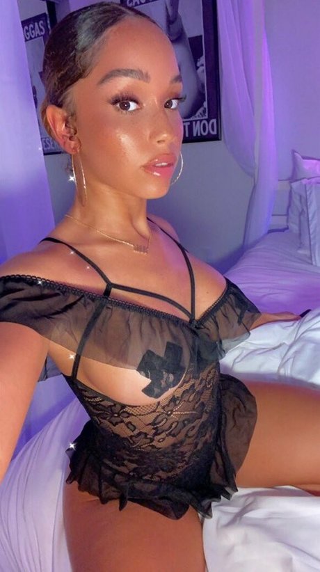 Anabella Carrasco photo 60