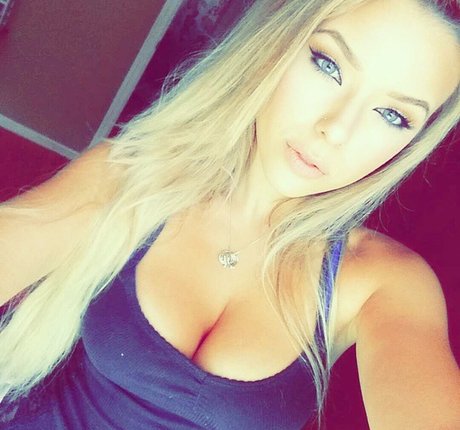 Anais Rizzo photo 221