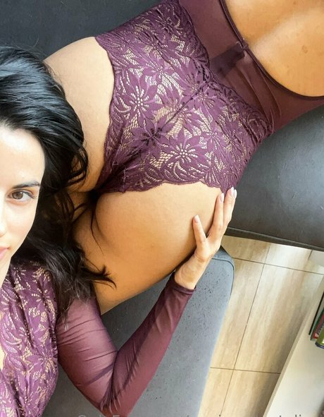 Anaisandnataliaa photo 13
