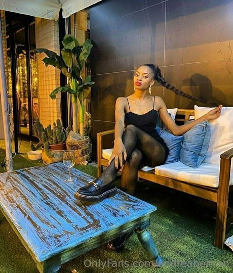 Andreabeltran photo 652