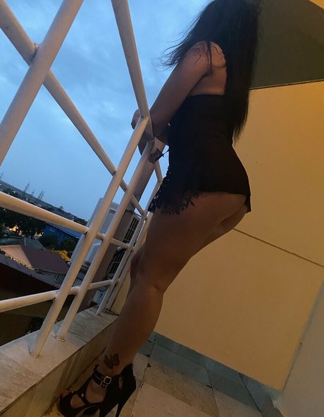 Andreeadeaconufree photo 17