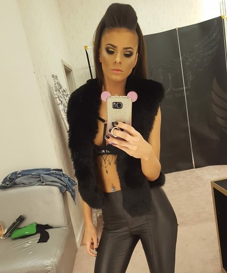 AndreeaNicoletaDinu photo 41