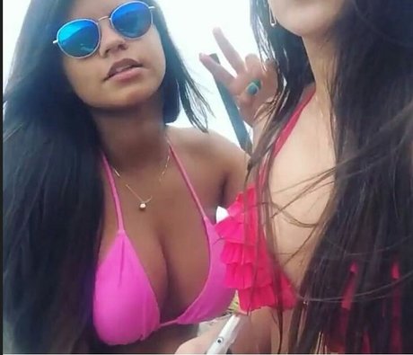 Andressa Almeida photo 14