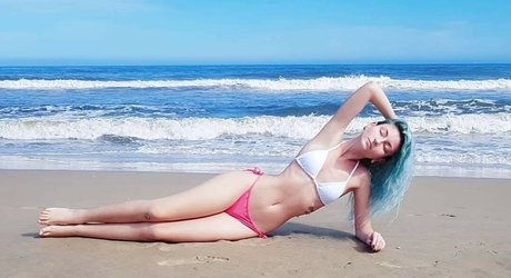 Andressa Damiani photo 17