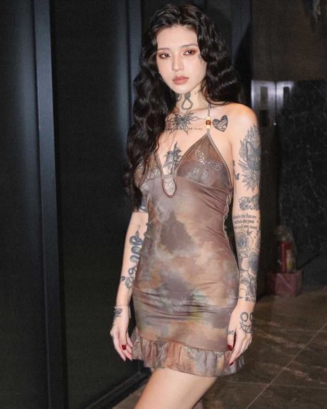 Andy blossom photo 4