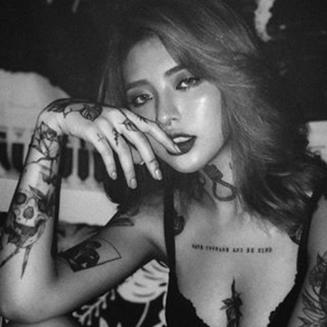 Andy blossom photo 5