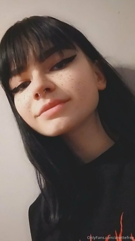 Anettefree photo 8