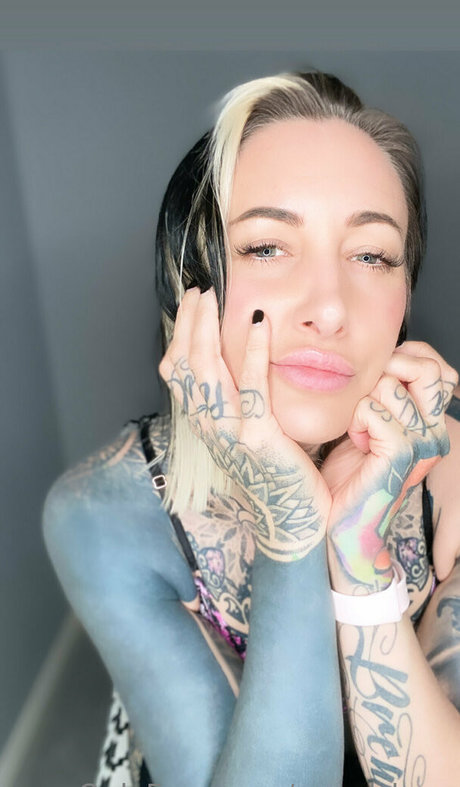 Angel_long photo 211