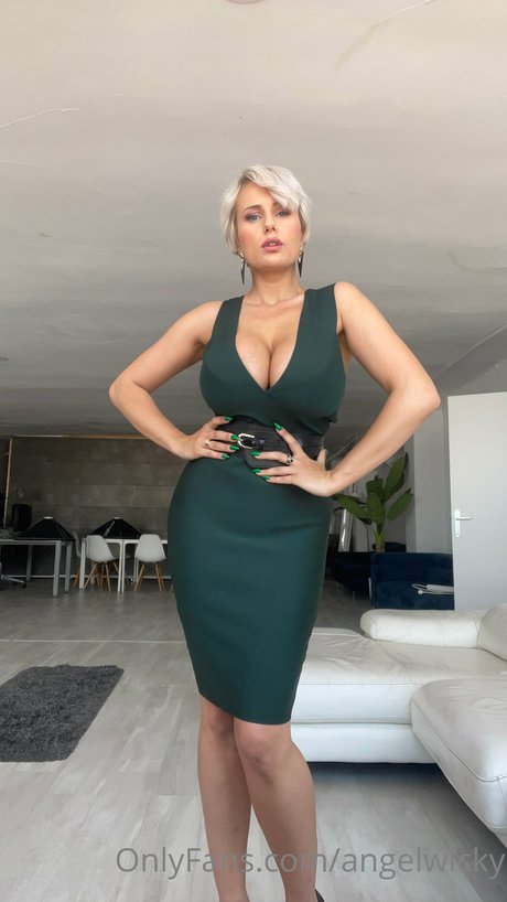 Angel Wicky photo 71