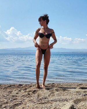 Angela Doxa photo 78