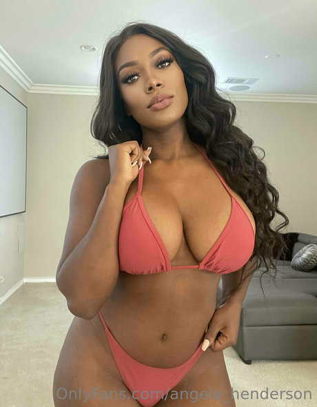 Angela Henderson photo 12