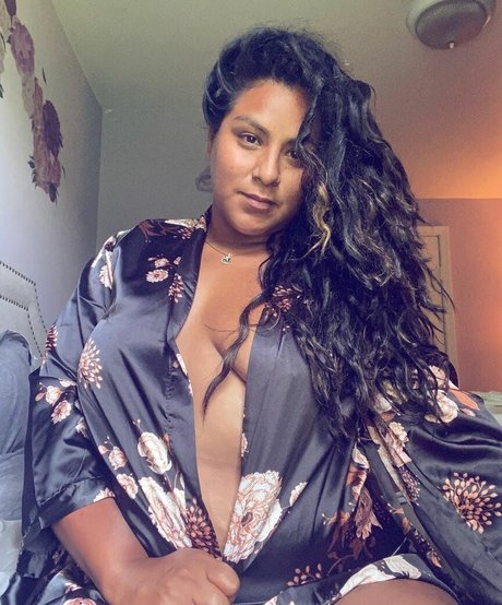 AngelaBrinx photo 11