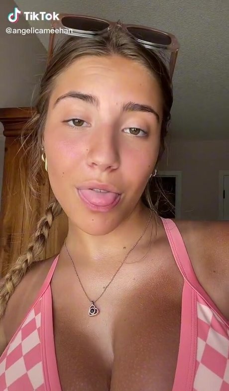 Angelica Meehan photo 2