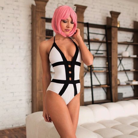 Angelie Dolly photo 292