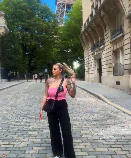 Angelika Kramer photo 7