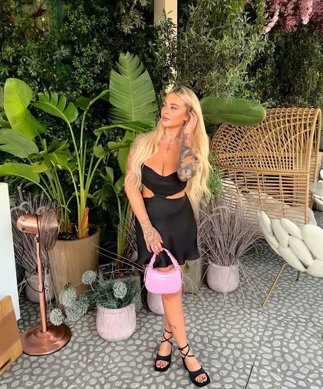 Angelika Kramer photo 20