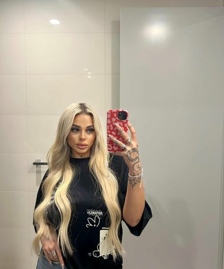 Angelika Kramer photo 77