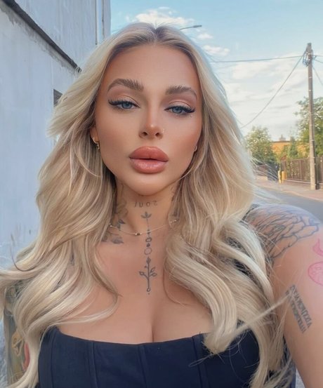 Angelika Kramer photo 105