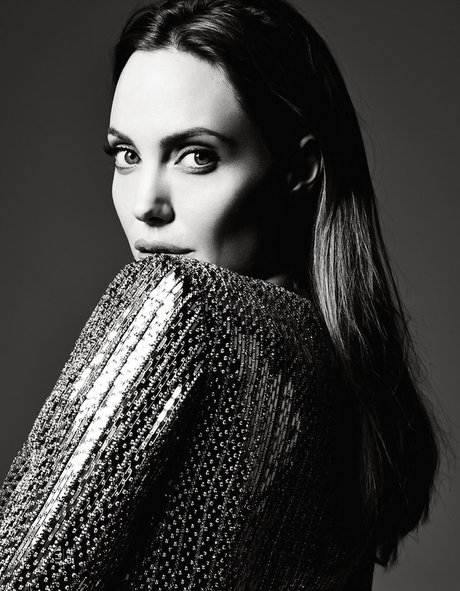 Angelina Jolie photo 66