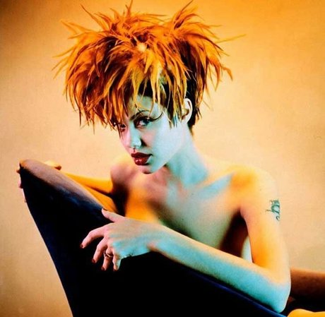 Angelina Jolie photo 232