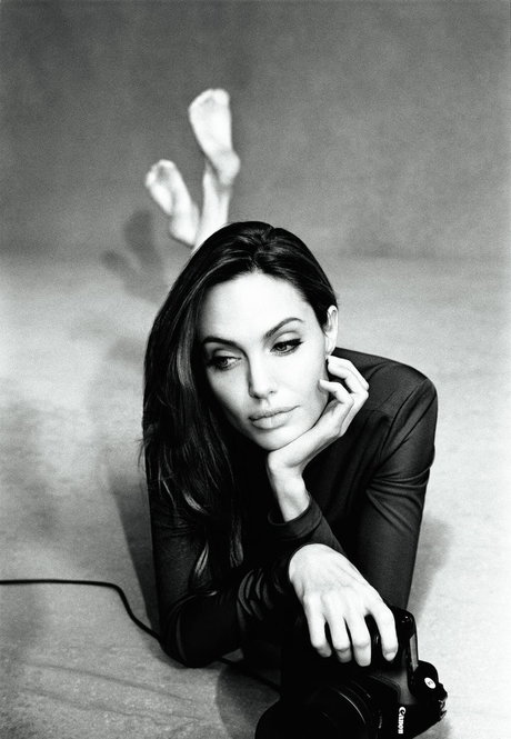 Angelina Jolie photo 248